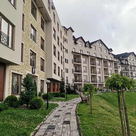 Golden View P82 - Milmari & Apartment *