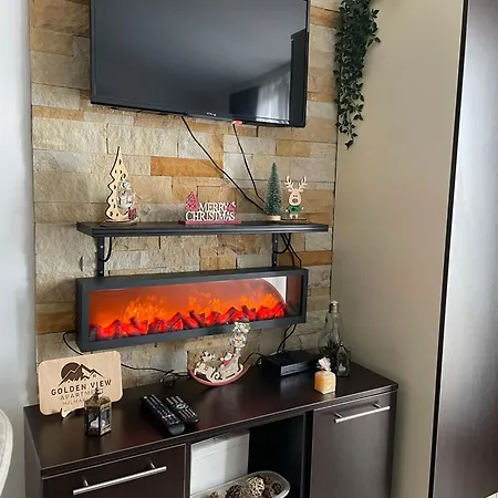 Golden View P82 - Milmari &