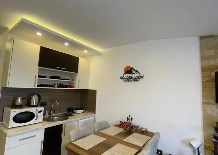 Golden View P82 - Milmari & 公寓 *